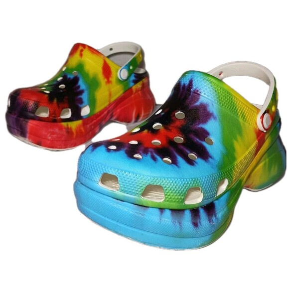 CROCS Classic Bae Platform Clogs Women Size 10 Multi Color Tie Dye 206902 NWOT - Picture 2 of 16